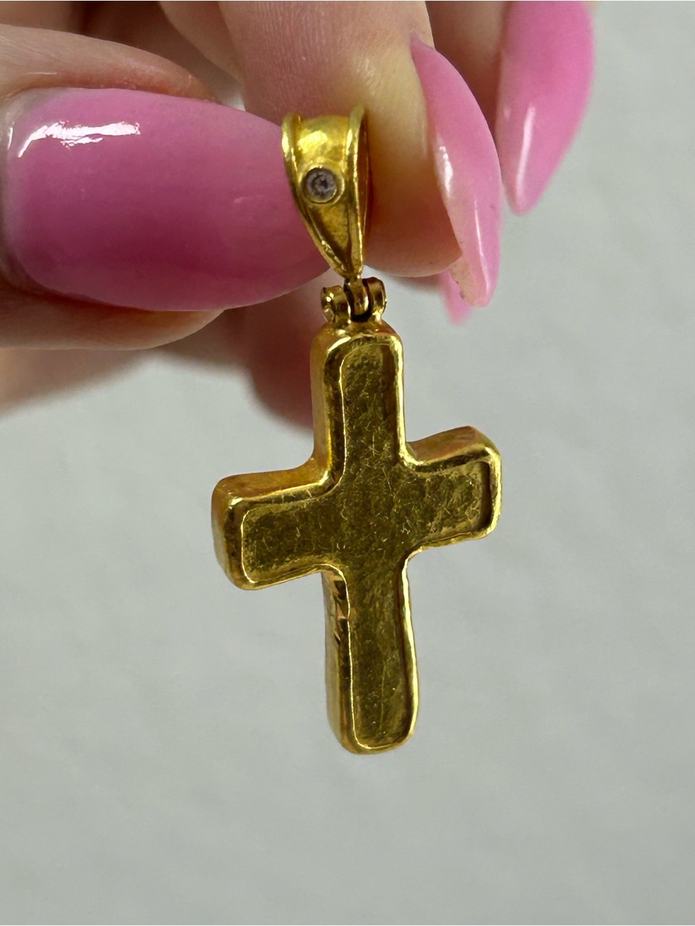 GURHAN 24K Gold Hammered Cross Pendant Diamond Bail